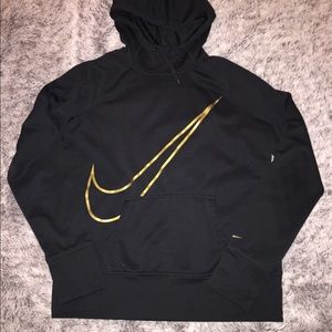 Women’s NIKE Black Sweatshirt